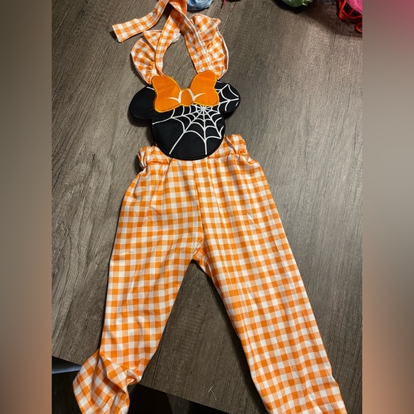 Halloween mini mouse overalls - Picture 1 of 2